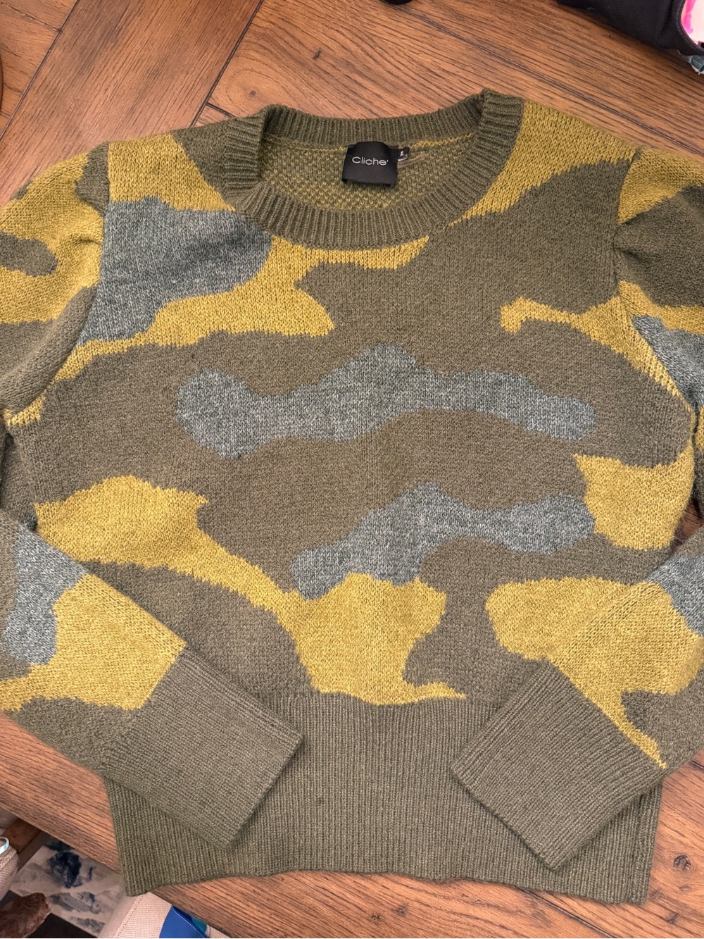 Cliché Green Camouflage Crewneck Knit Sweater